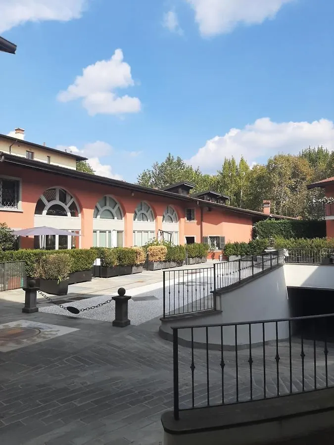 Corte Santa Caterina Bergamo 0*,  Italy